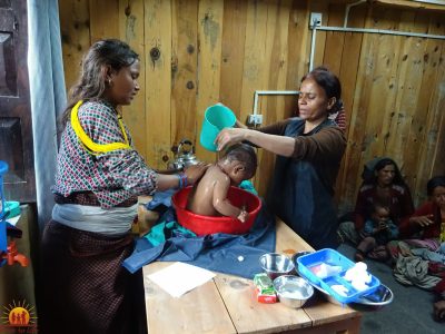 Richtig Waschen will gelernt sein – unser Baby-Badetraining